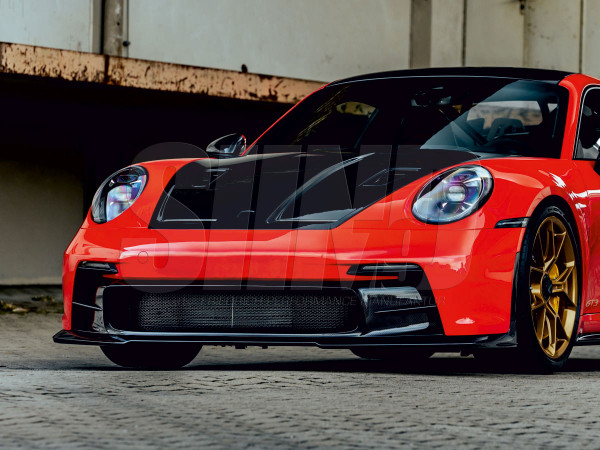Carbon-Front +Finnen (nur in Kombination mit der Frontlippe Artikel 992GT3FL) glänzend